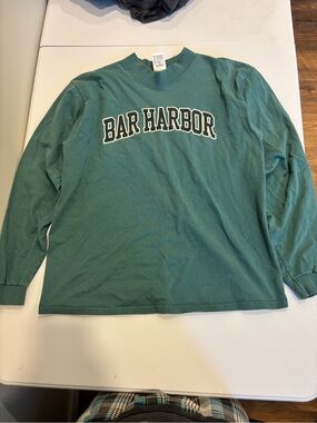 Bar Harbour Vintage Green Crewneck